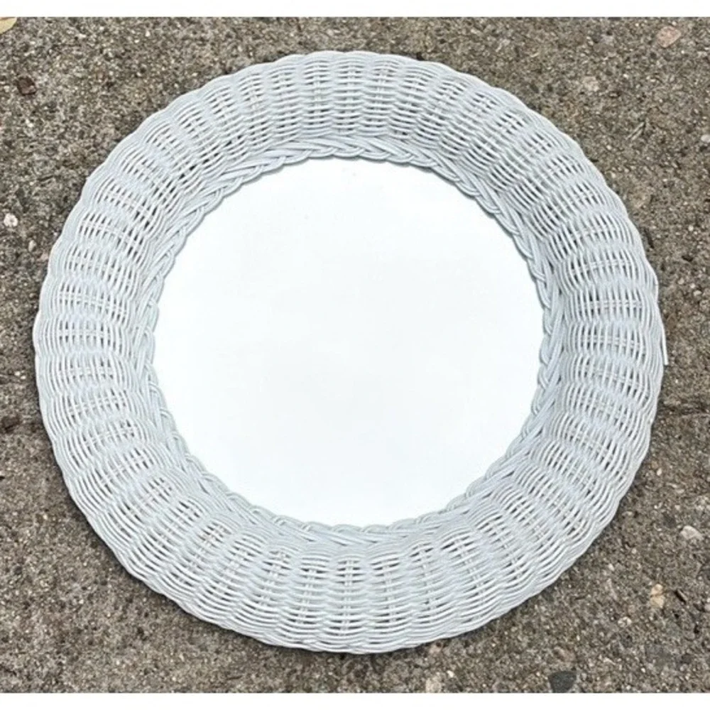 Vintage Round White Wicker‎ Mirror 19