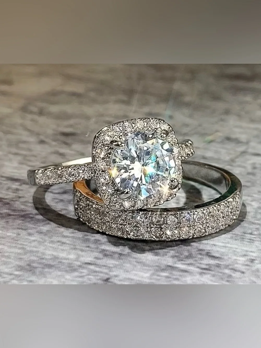 NWOT-Elegant Women’s Size 9 Micro-Inset Princess Cut Cubic Zirconia 2-Ring Set