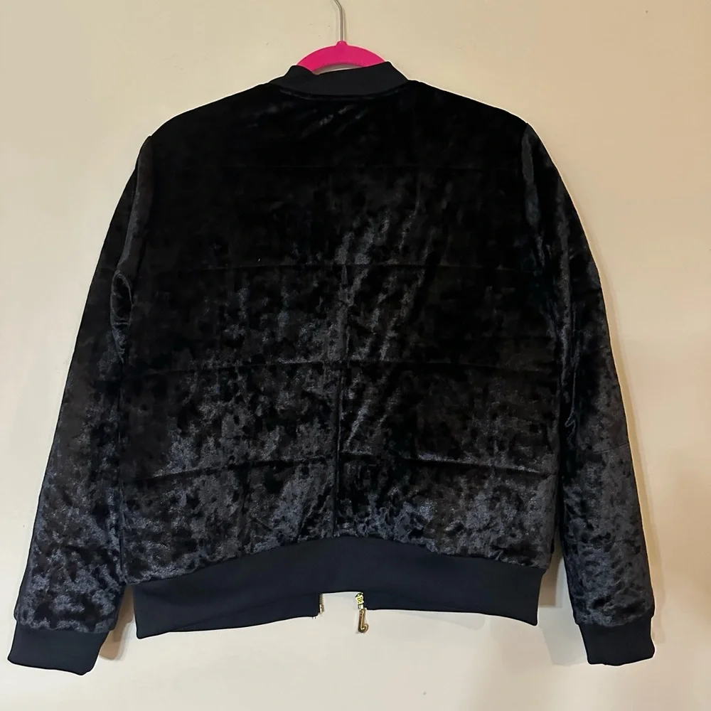 Juicy Couture sleek black