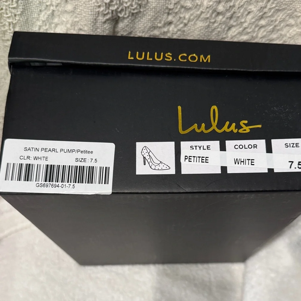 Lulus elegant pointed
