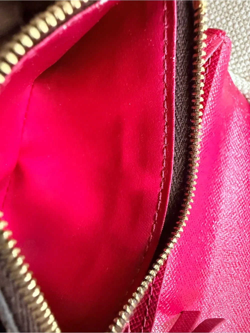 Louis Vuitton like approx