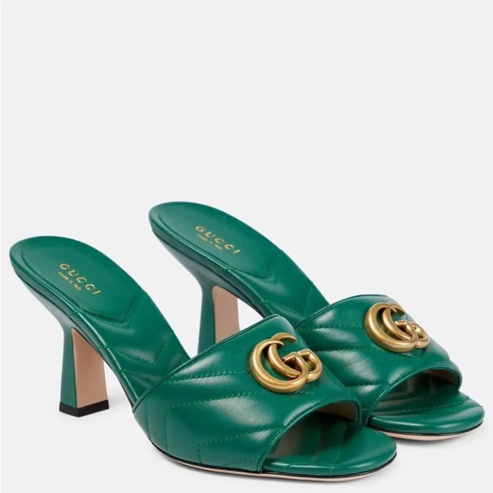 Brand new with box Gucci Double G leather sandals  gold hardware size 5