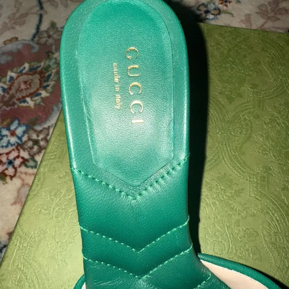 Brand new with box Gucci Double G leather sandals  gold hardware size 5