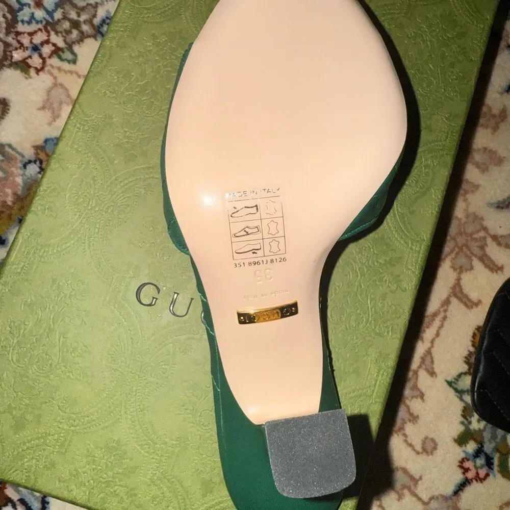 Brand new with box Gucci Double G leather sandals  gold hardware size 5
