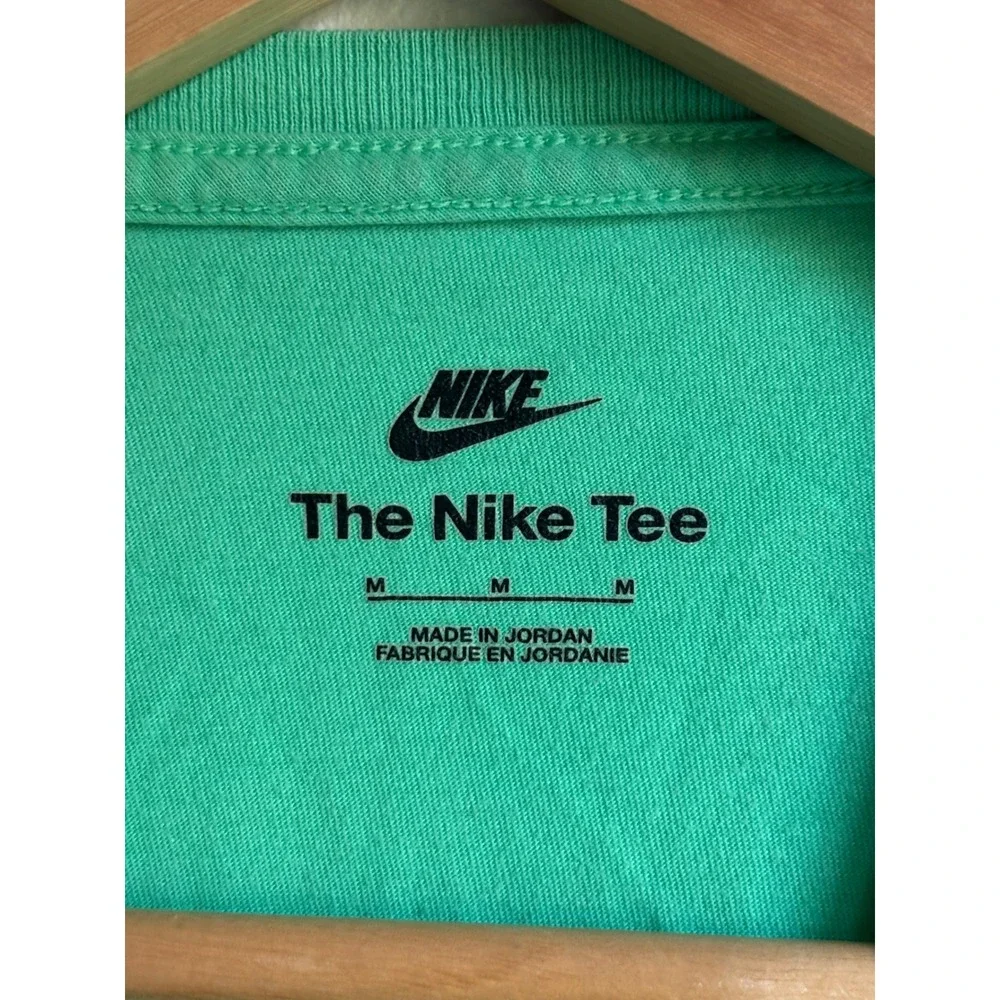 Nike short sleeve