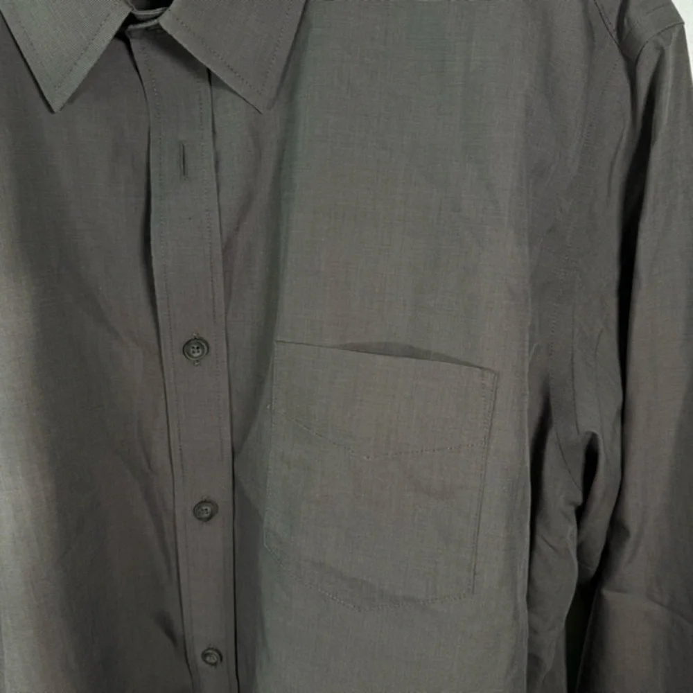 UNTUCKit button up