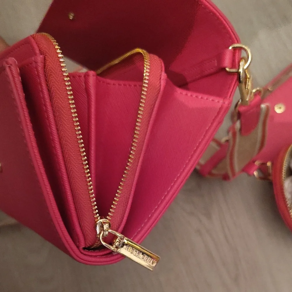 Anne Klein chic anne