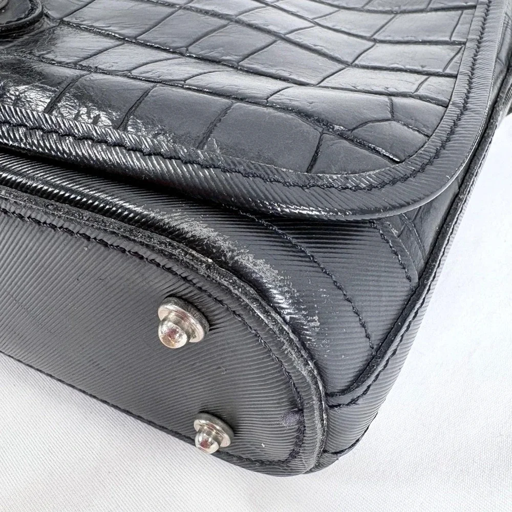 VTG Dooney & Bourke Black‎ Croc Embossed Leather Flap Shoulder Bag Purse