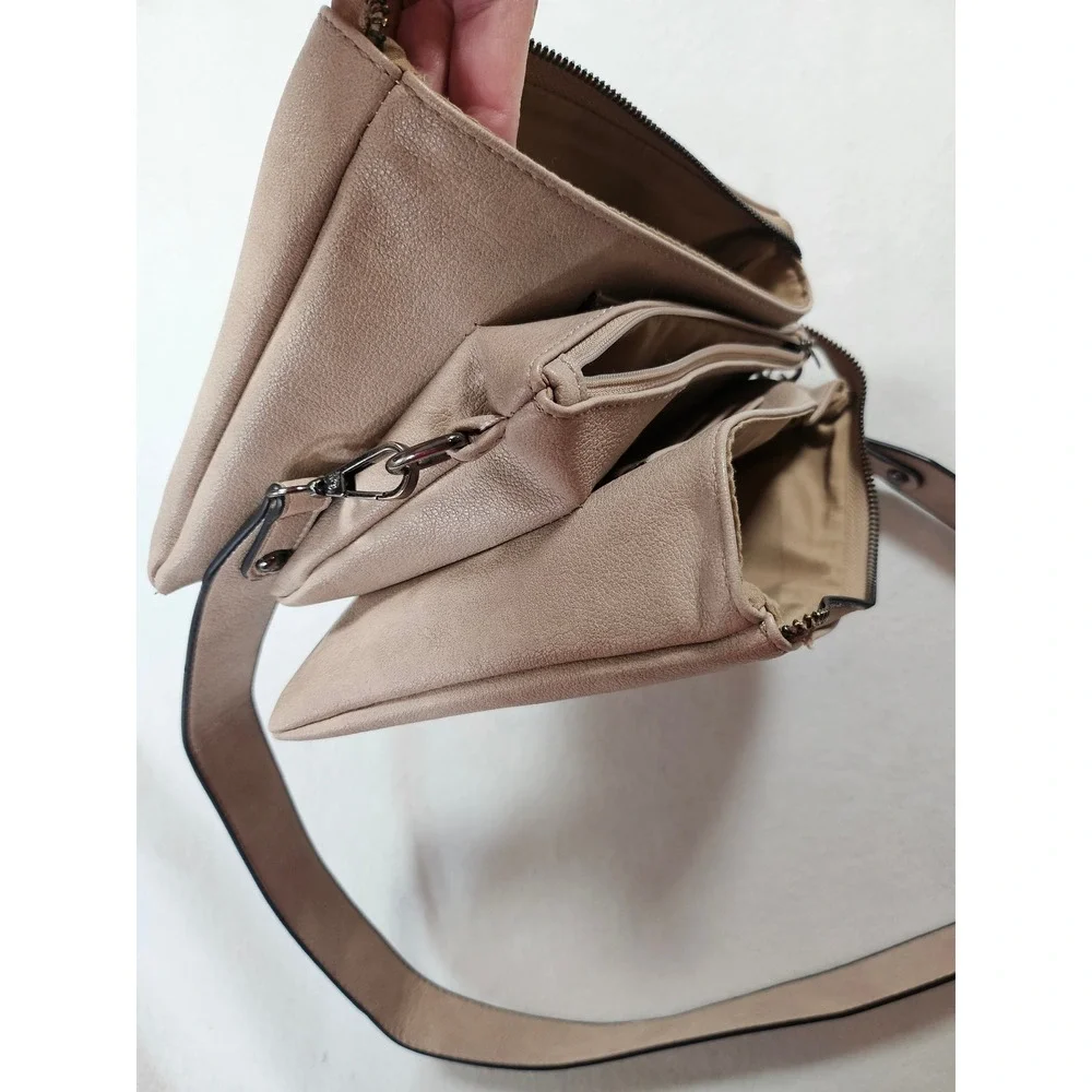 Jen & Co. Taupe Vegan Leather Triple Compartment‎ Crossbody Bag Minimalist Purse