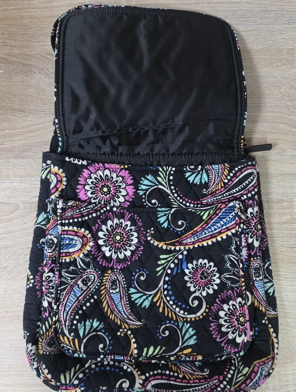 Vera Bradley Bandana Swirl Floral Messenger Shoulder Crossbody Mailbag Bag