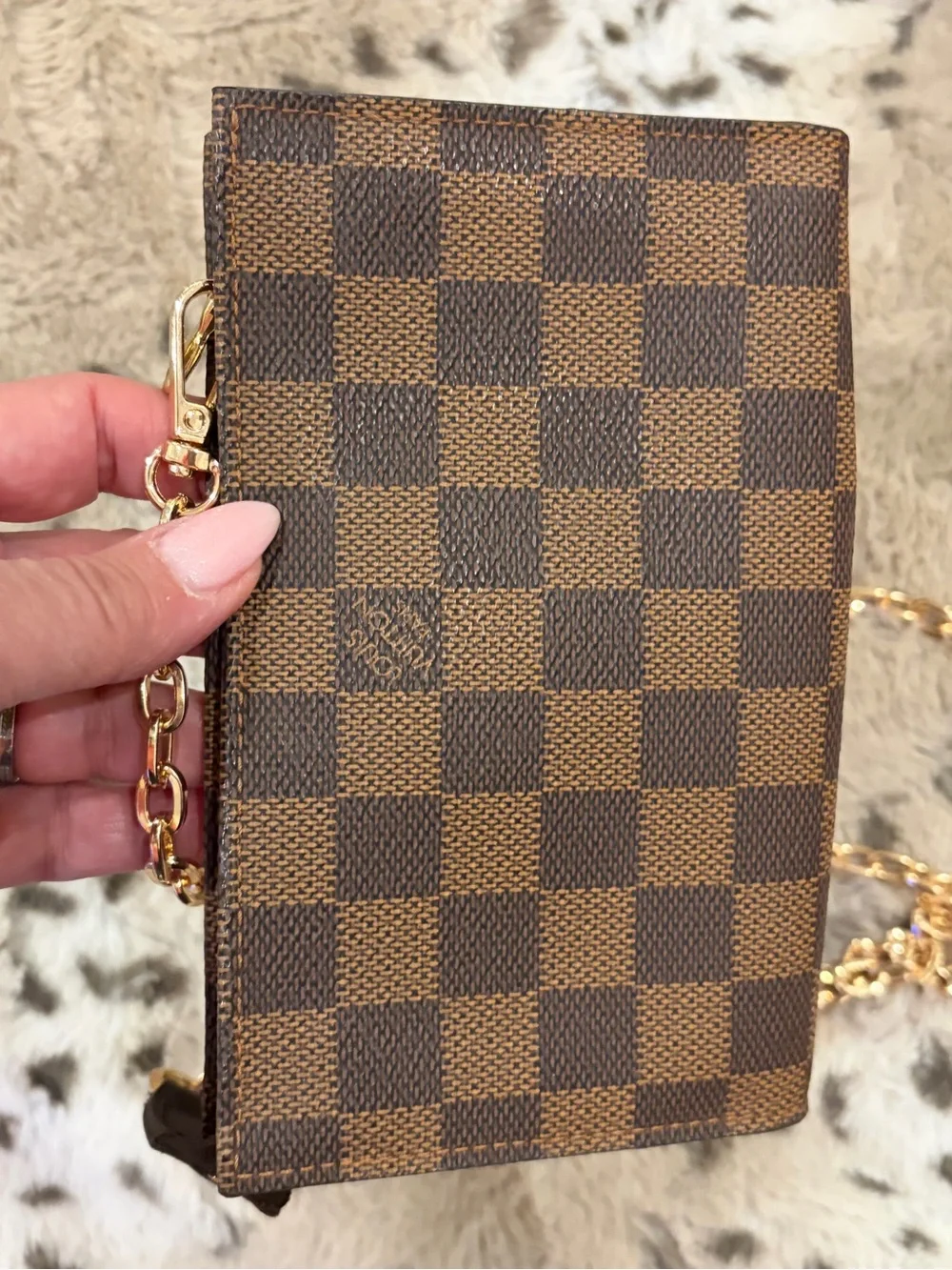 Louis Vuitton adorable louis