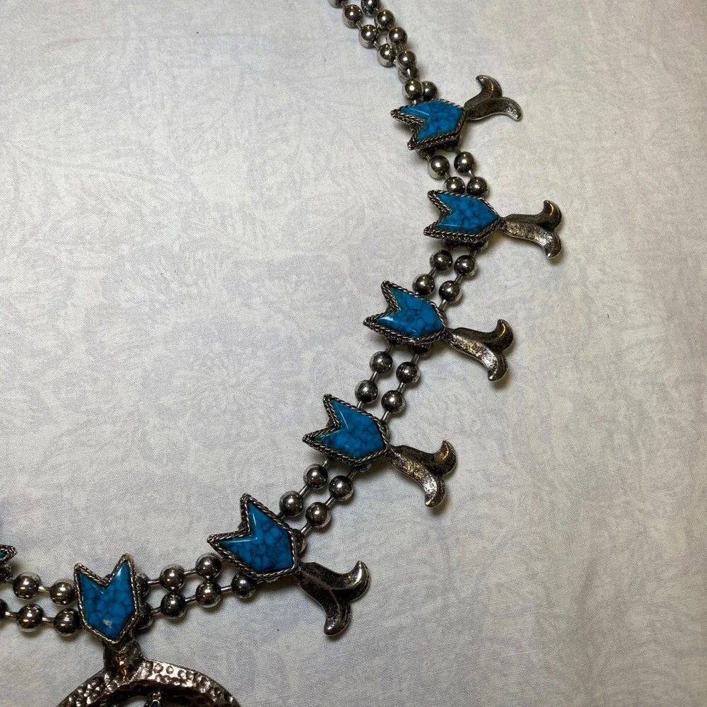 Vintage Southwestern Squash Blossom Style Necklace Turquoise Look Silver Tone‎