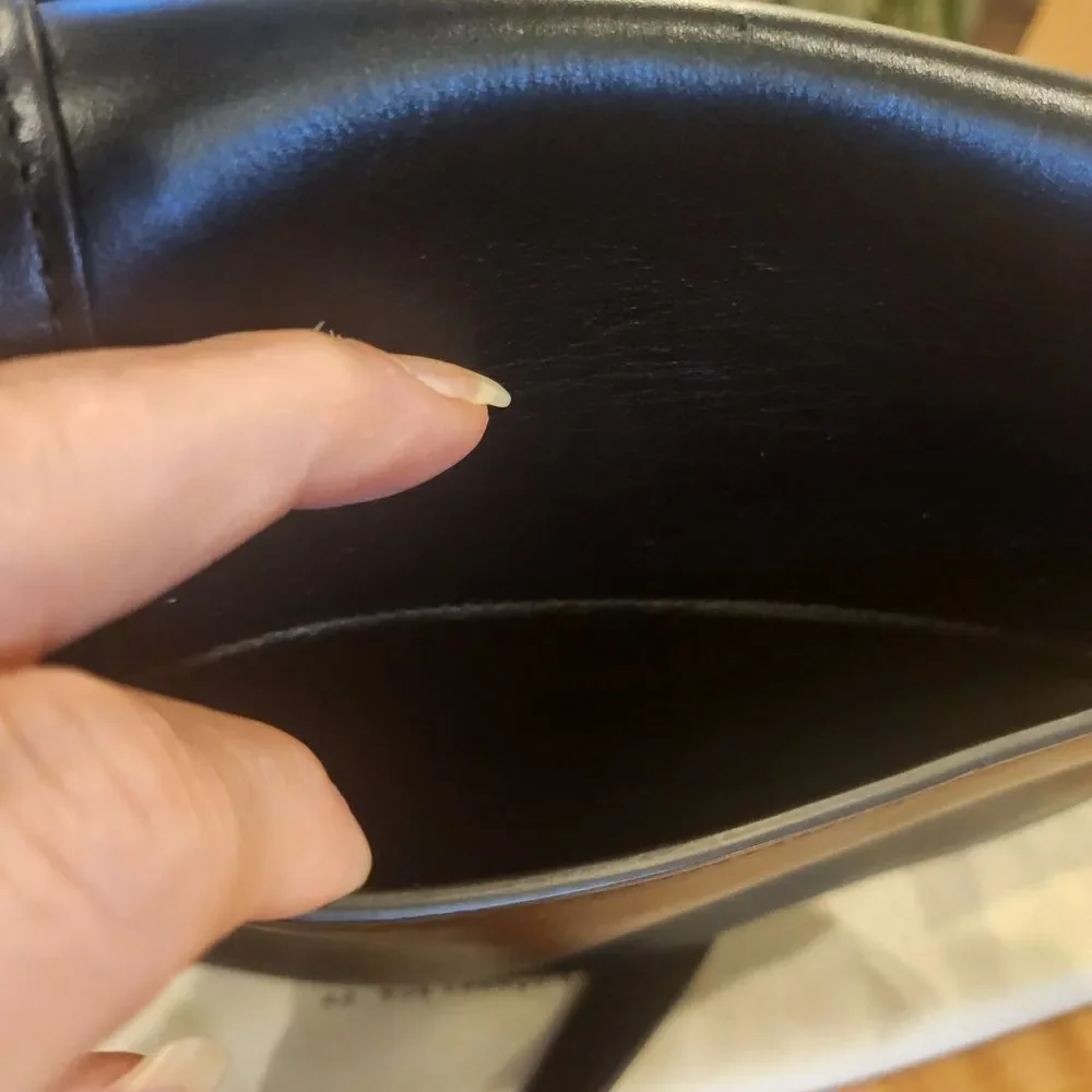 Balmain stud pocket