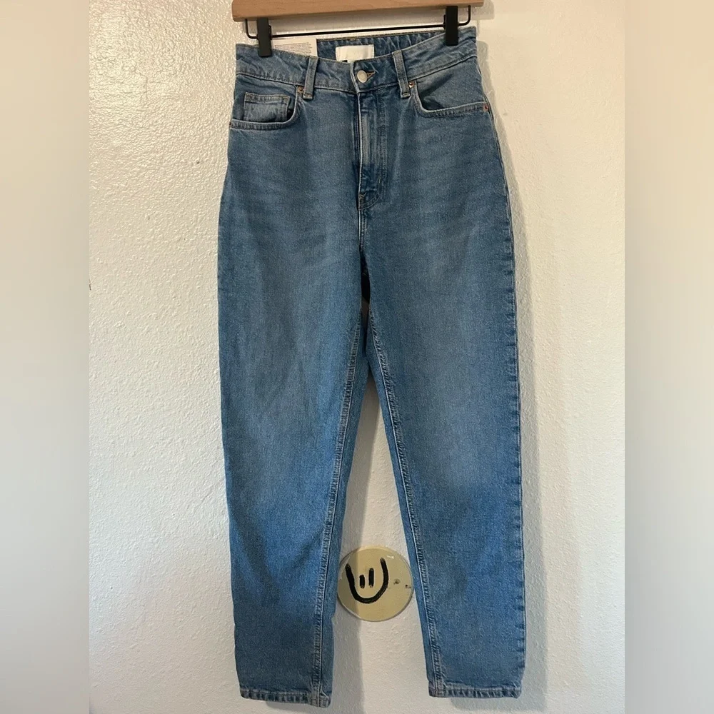 H&M high wasted denim mom Jeans size 6