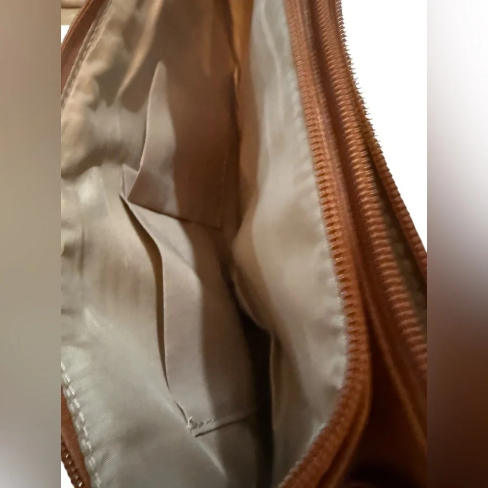 Fringe Leather Crossbody Bag with gold strap by Cato