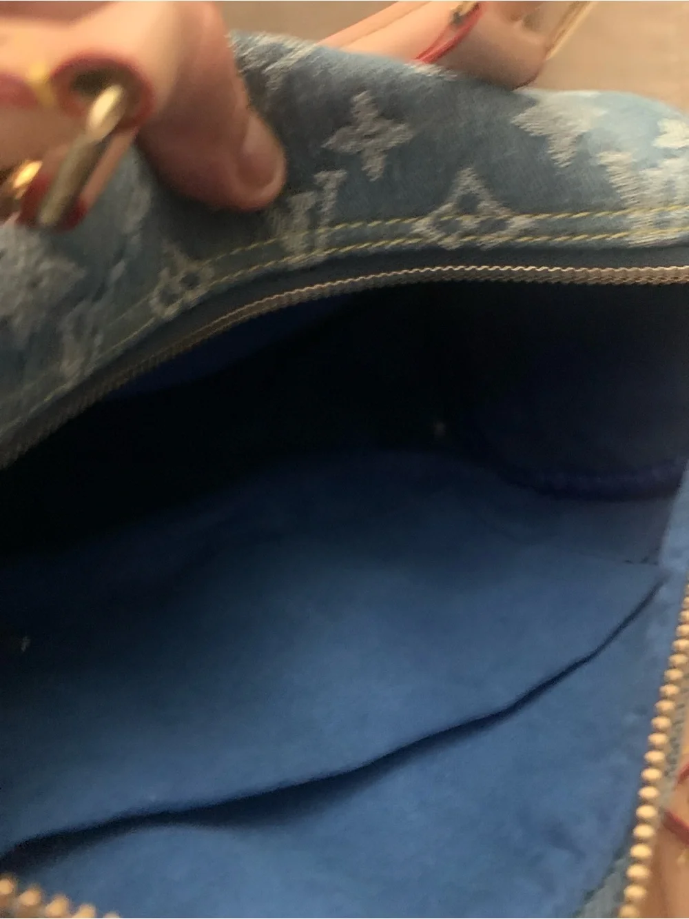 No Label includes trim blue