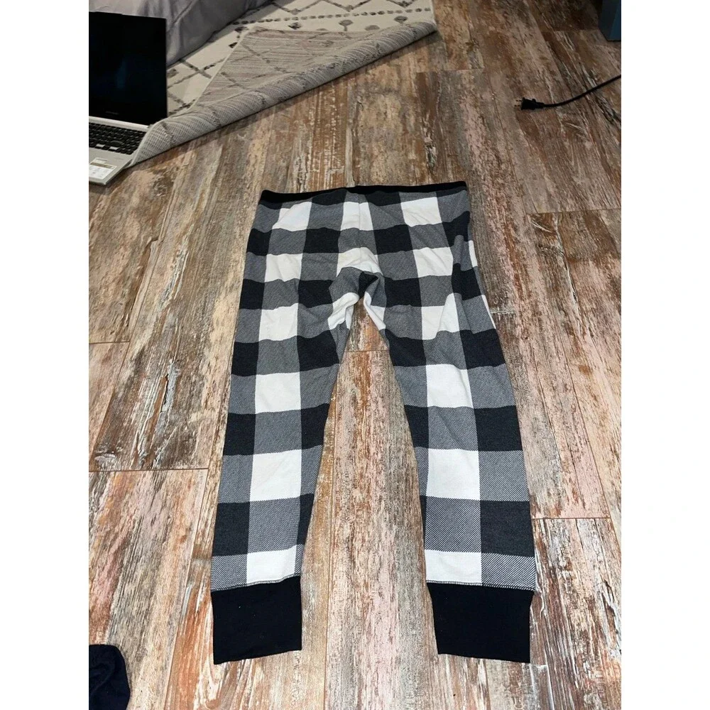 Women’s Old Navy Black & White Checkered Pajama Pants Size XL