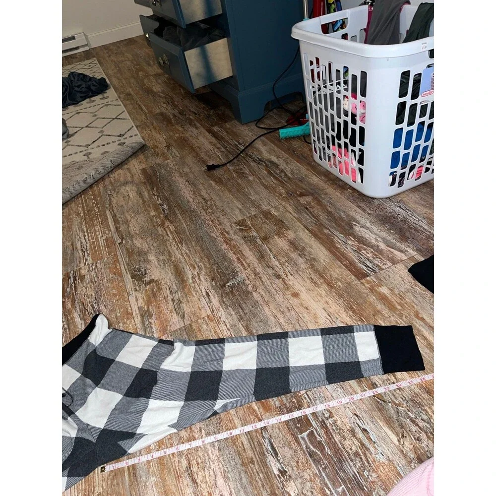 Women’s Old Navy Black & White Checkered Pajama Pants Size XL