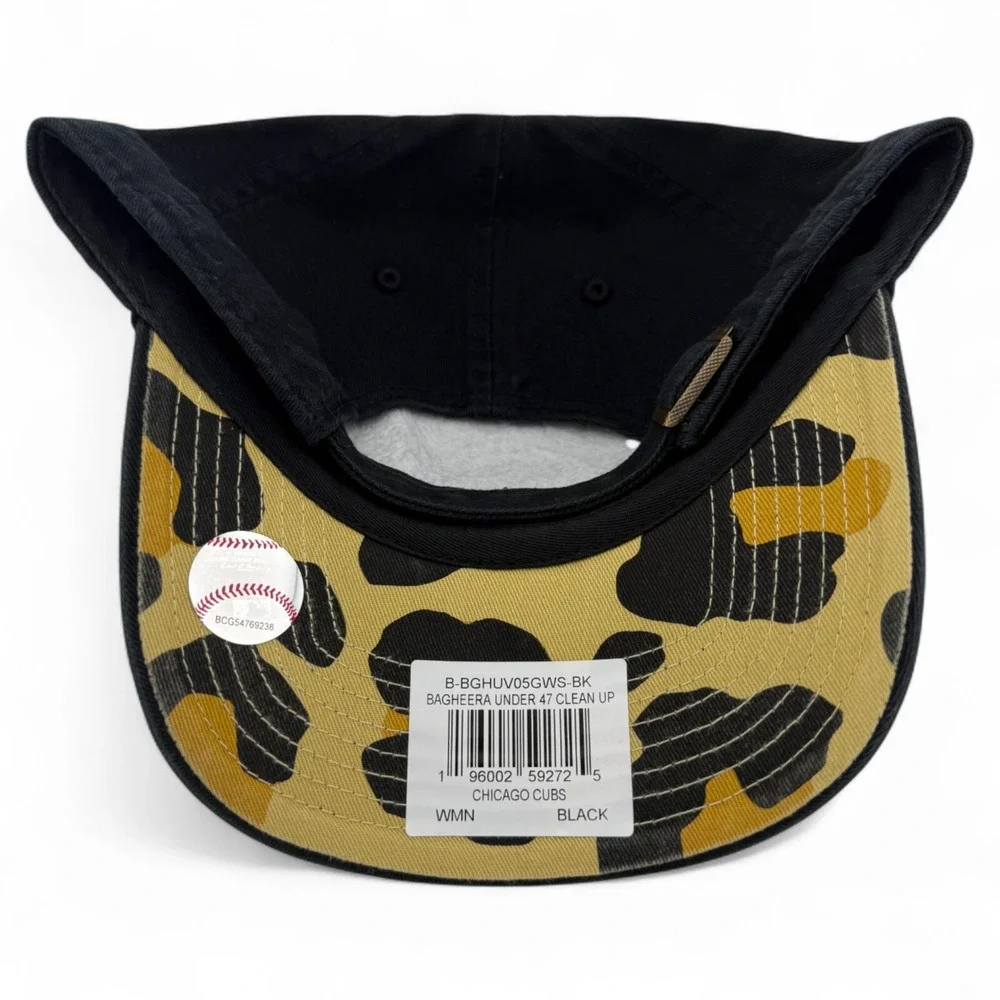 ’47 looking message hat
