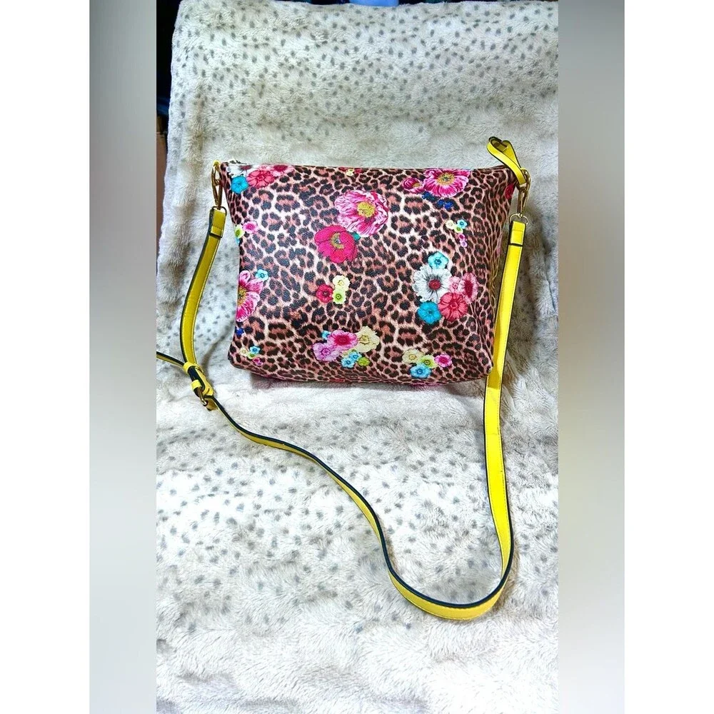 Unbranded eye catching