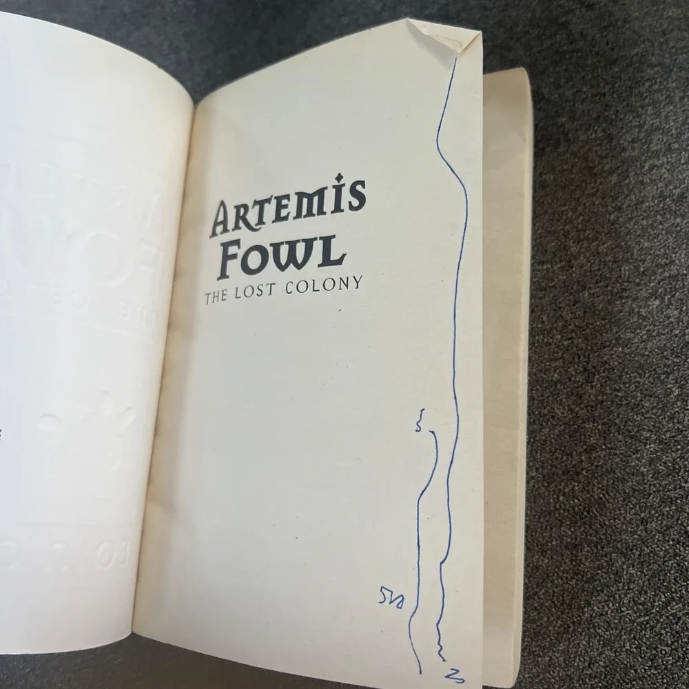 Artemis Fowl the Lost Colony by Eoin Colfer (2008, Perfect)