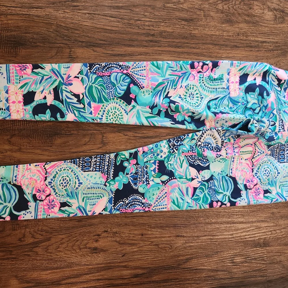 Lilly Pulitzer soft stretchy