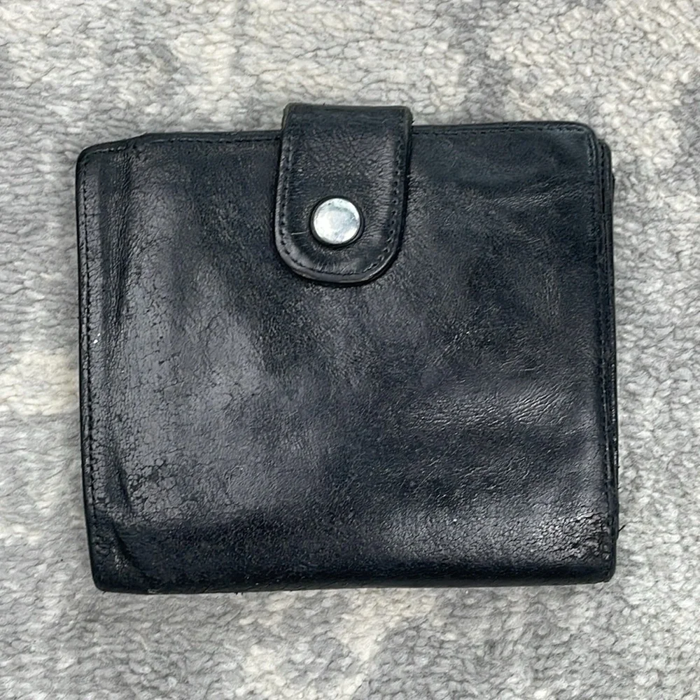 CHANEL caviar skin