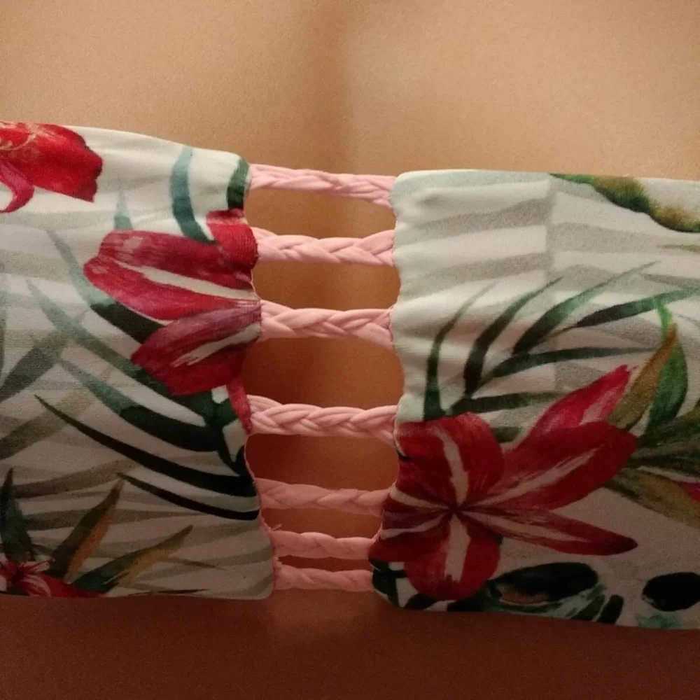 Floral Print Bandeau Bikini Top