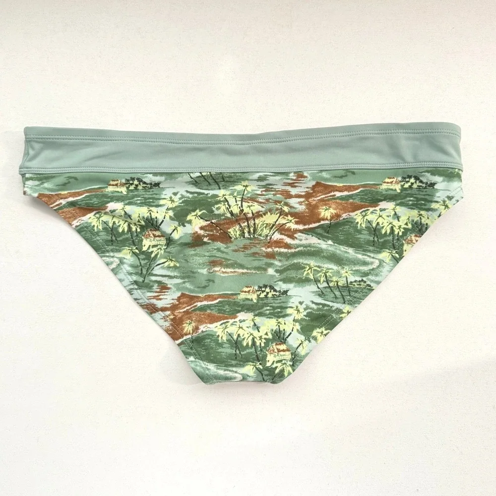 Carve Designs Hula Tropical Island Print Bikini Bottoms Sage Green‎ Womens Large