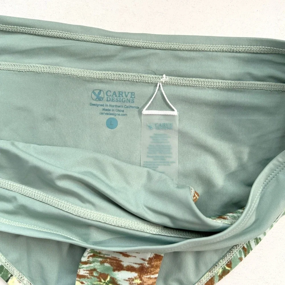 Carve Designs Hula Tropical Island Print Bikini Bottoms Sage Green‎ Womens Large