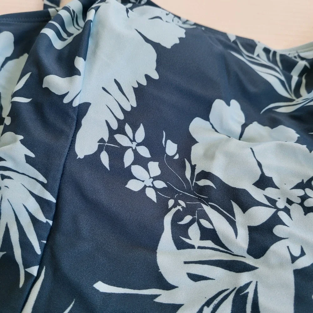 Cupshe‎ LArge Women Blue Tropical Floral One Piece Swimsuit CAA12E4E089TS NWT