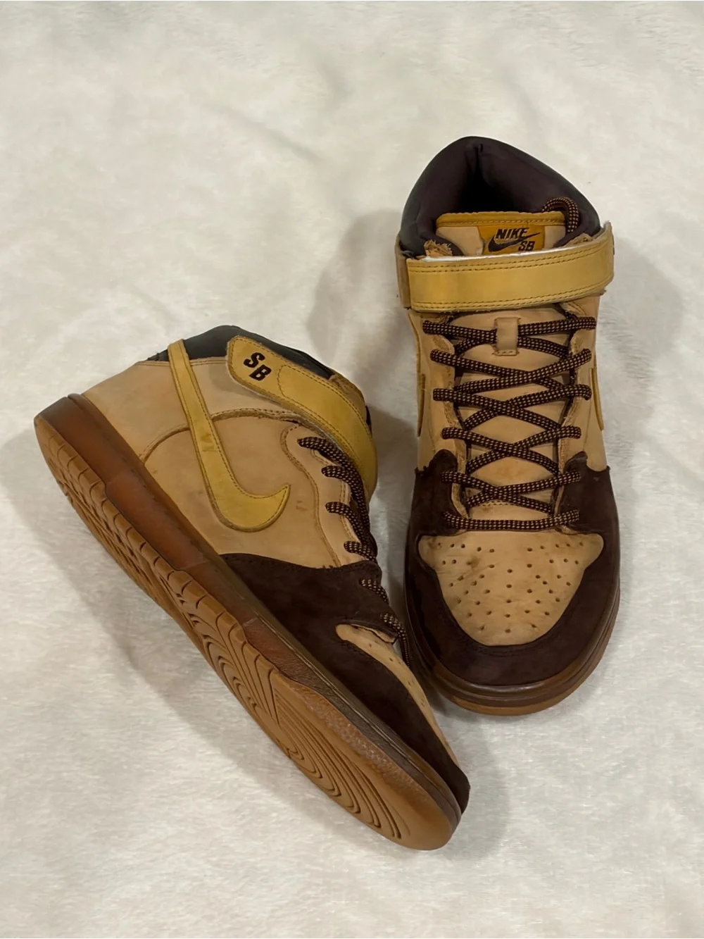 Nike up sale