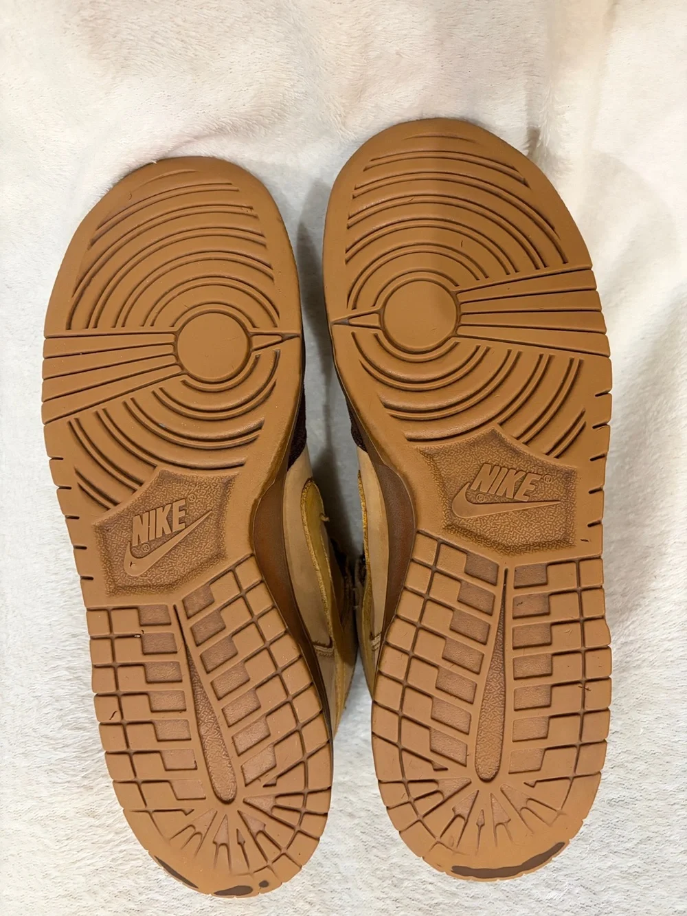 Nike up sale