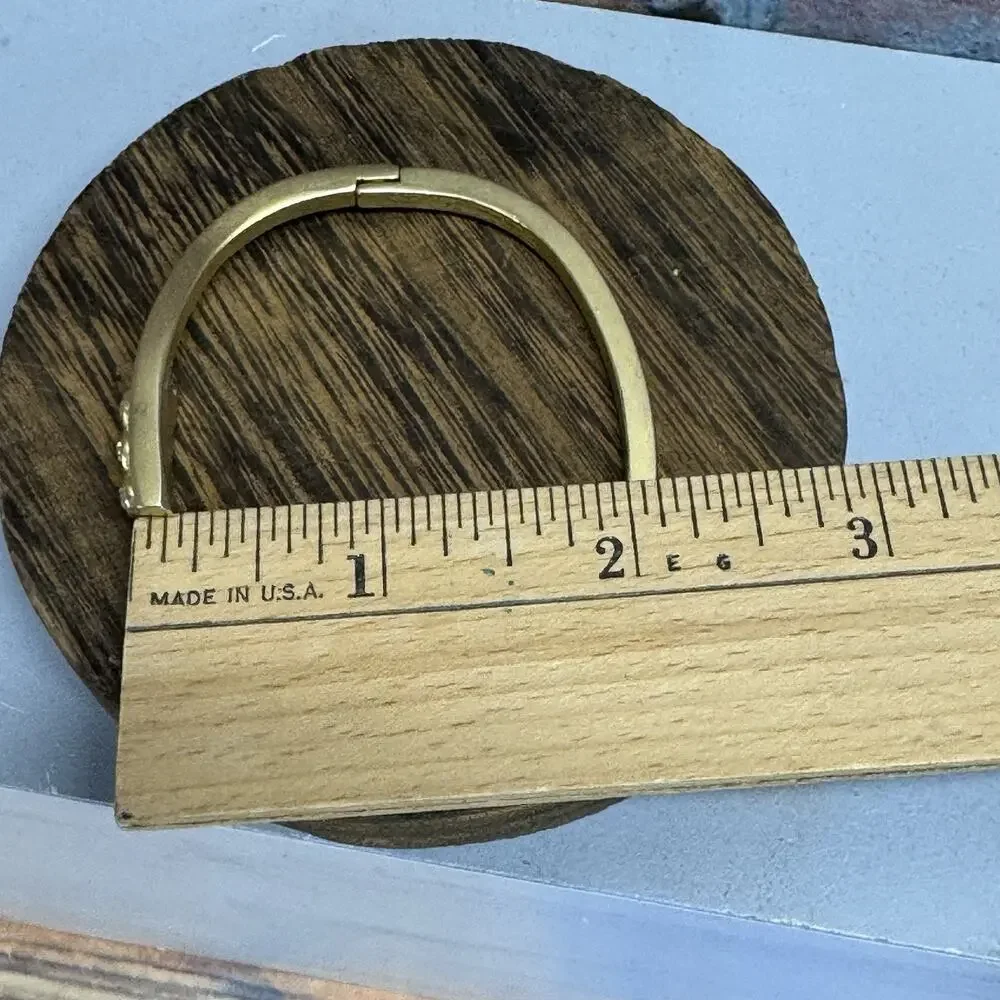 Unbranded vintage gold