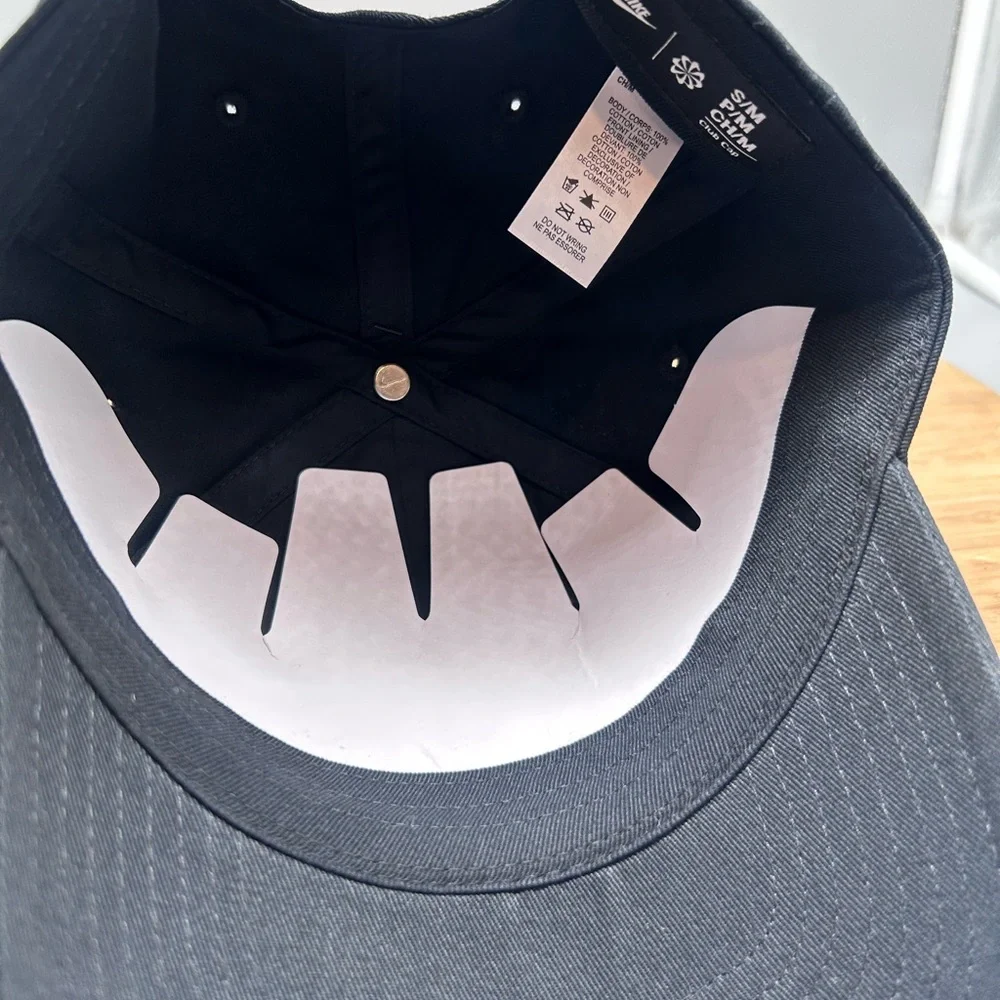 Nike new unisex