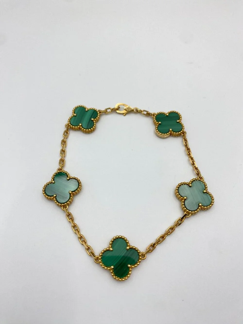 Van Cleef & Arpels excellent pre