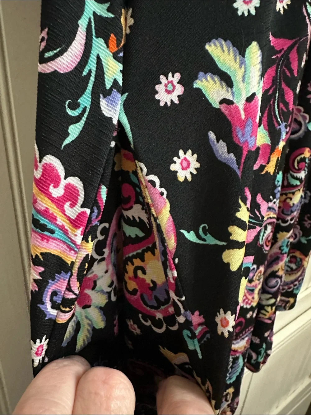 Dear Scarlett scarlett sleeveless