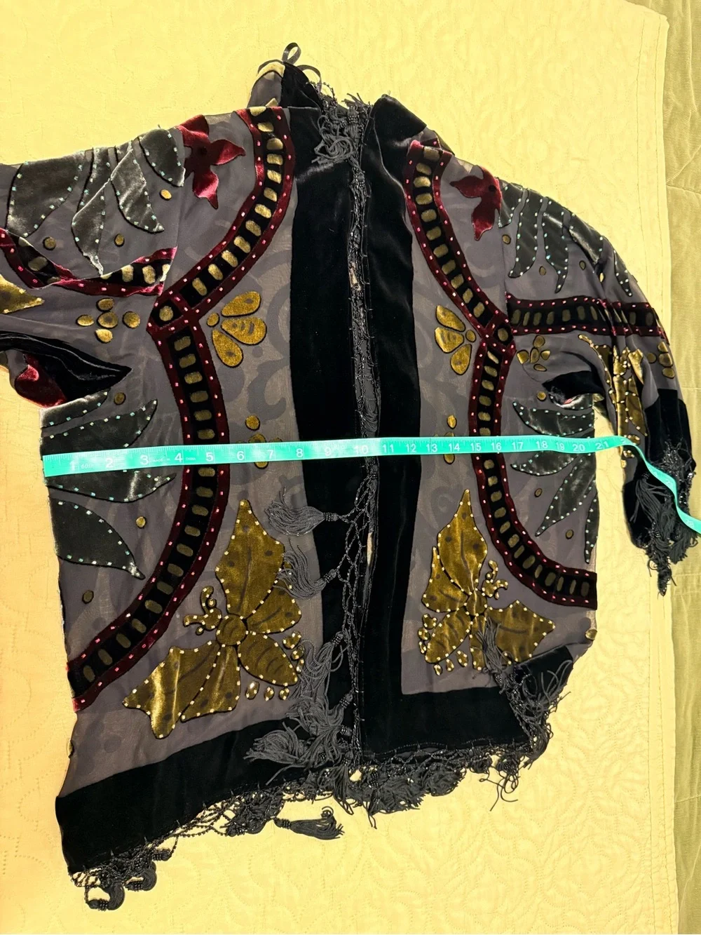 N/A black open