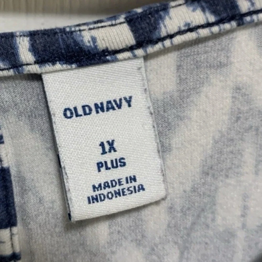 Old Navy provides comfortable style