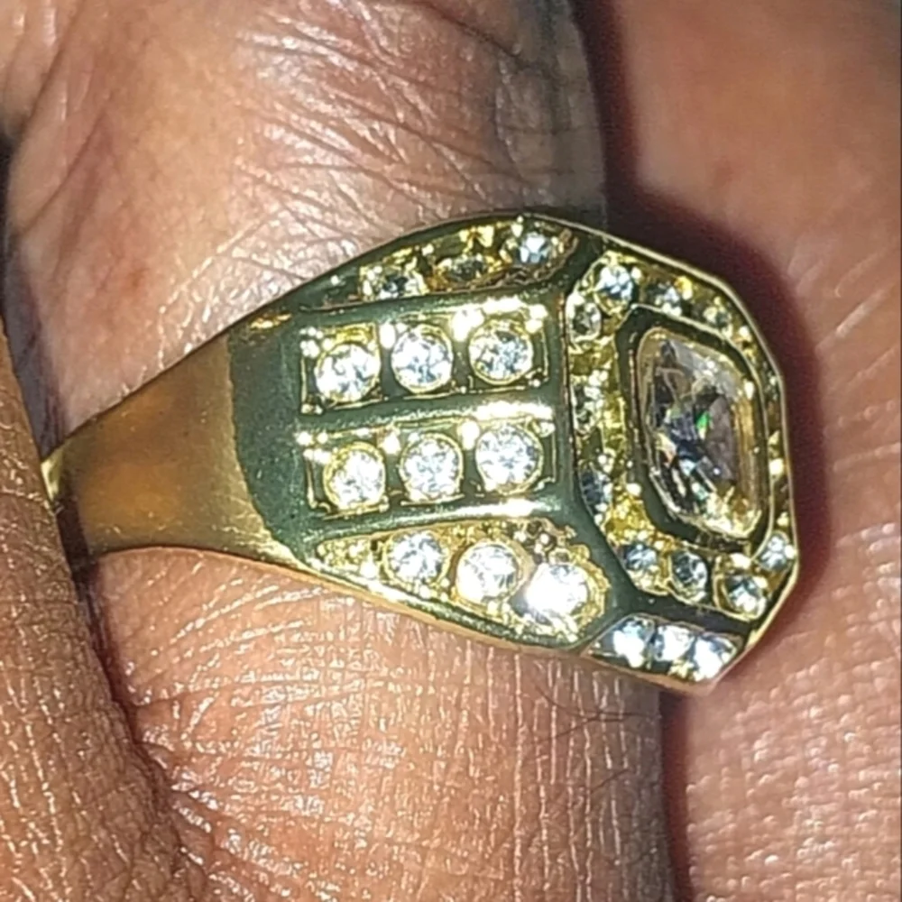 boutique simulated diamonds