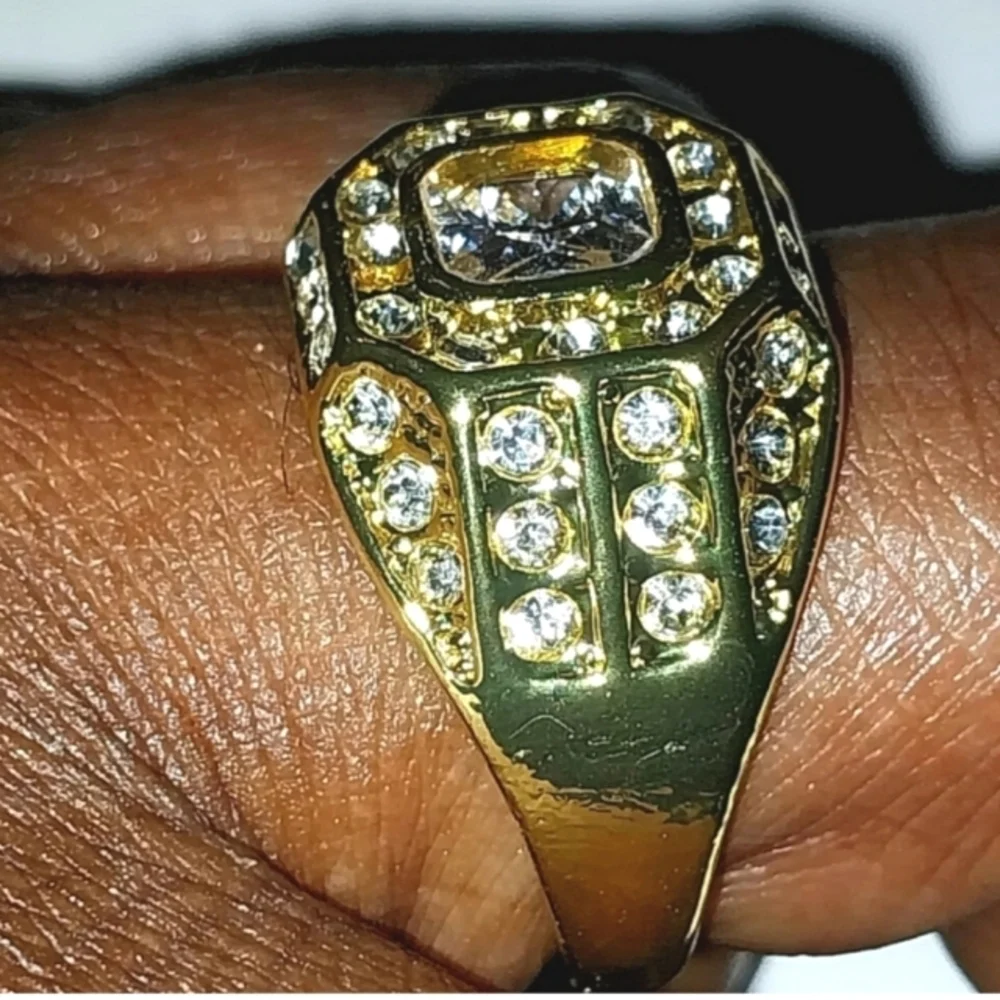 boutique simulated diamonds