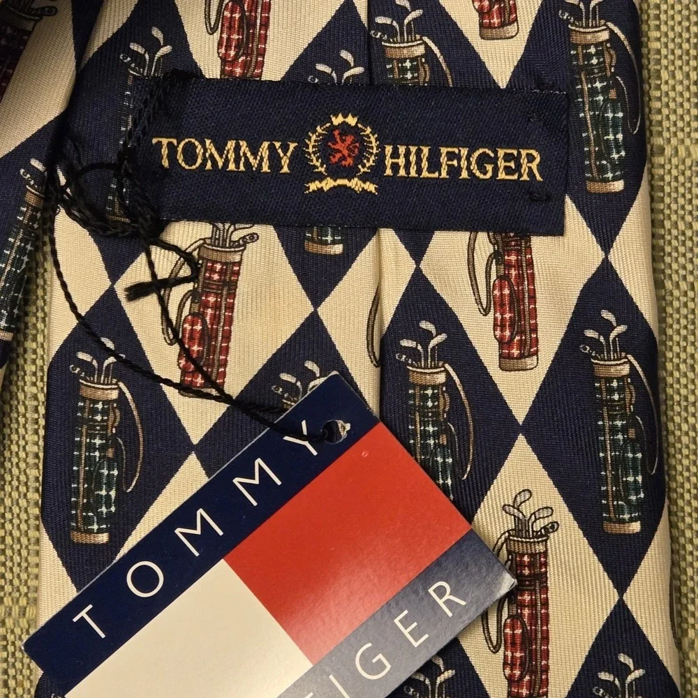 Tommy Hilfiger this vintage