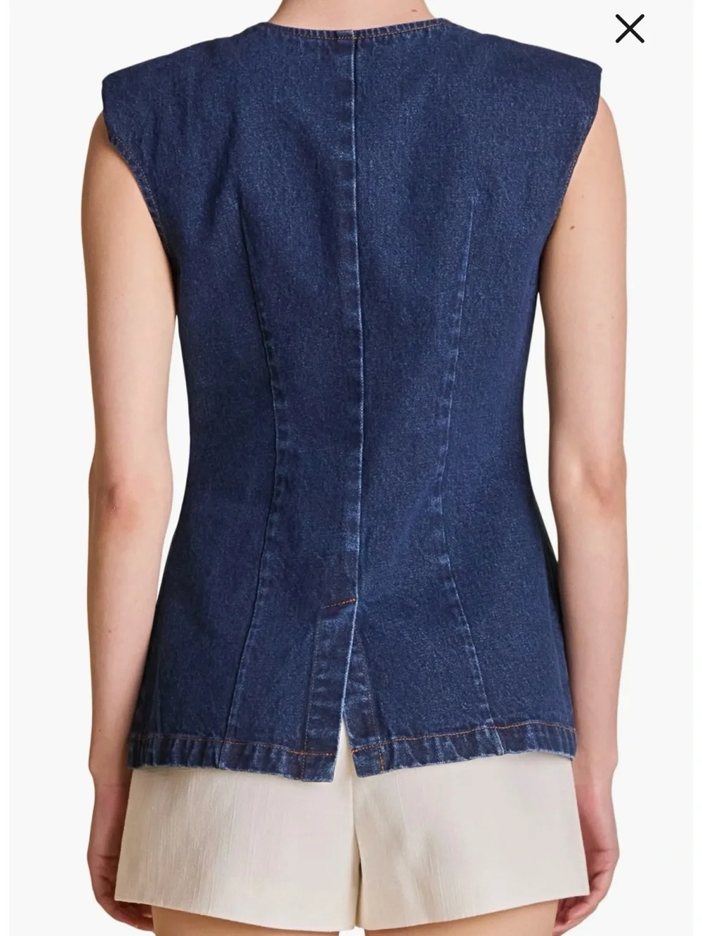 ENDLESS ROSE Button Cutaway Denim Vest Sz Medium‎ Dark Wash Gold Buttons NWT