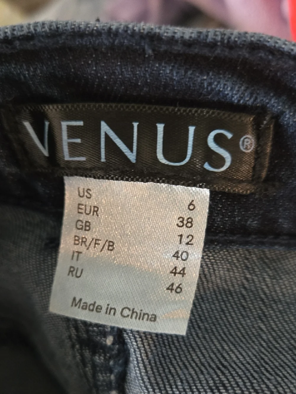 VENUS dark wash