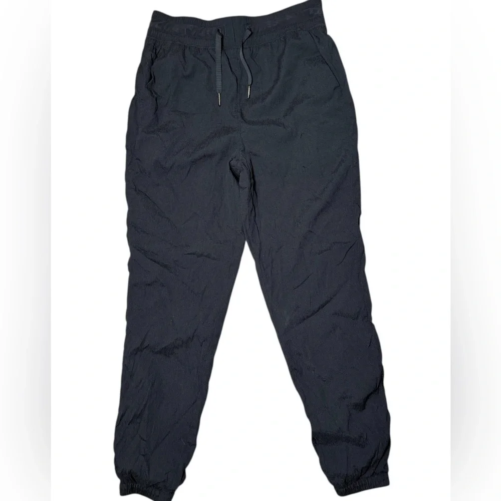 lululemon athletica these lightweight