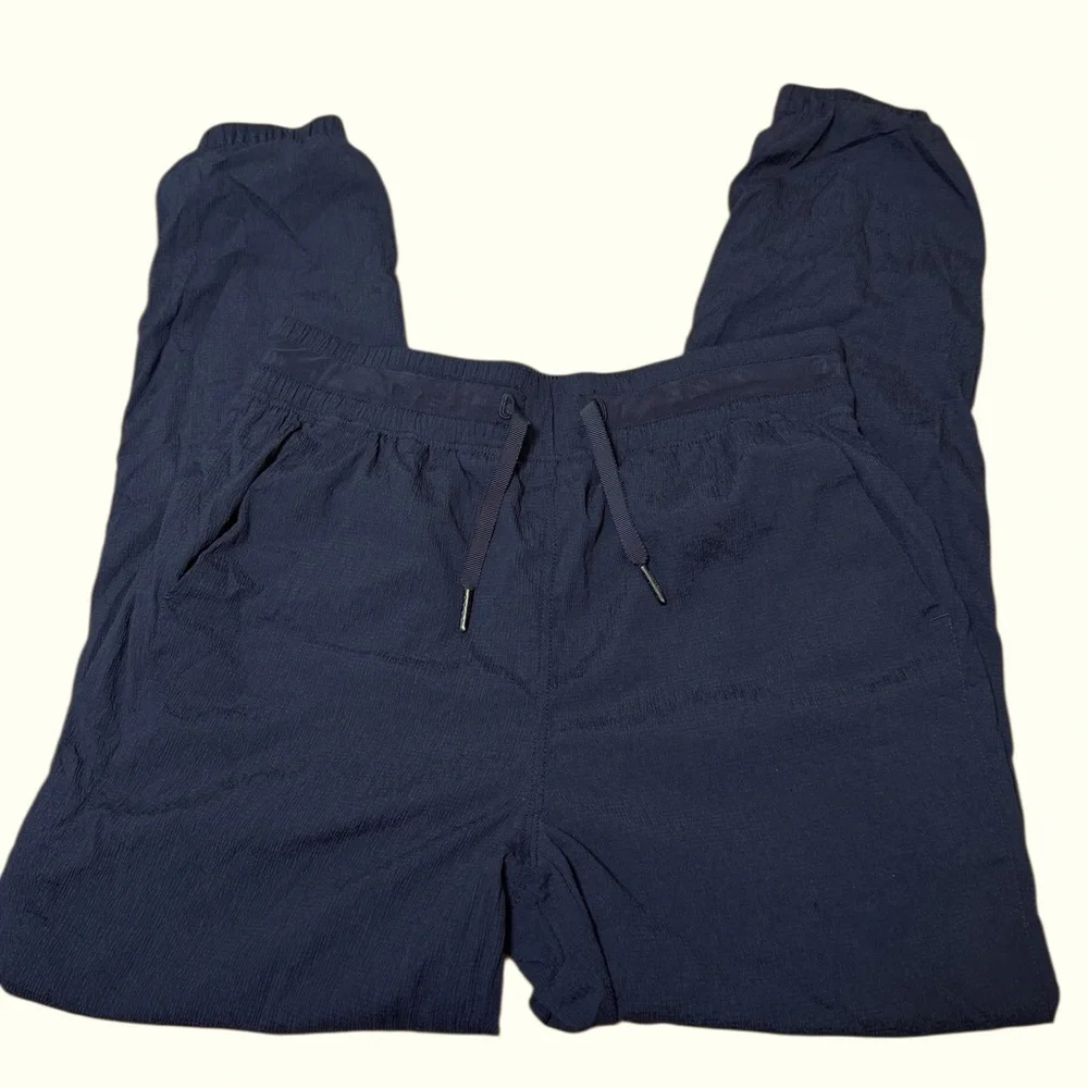 lululemon athletica these lightweight