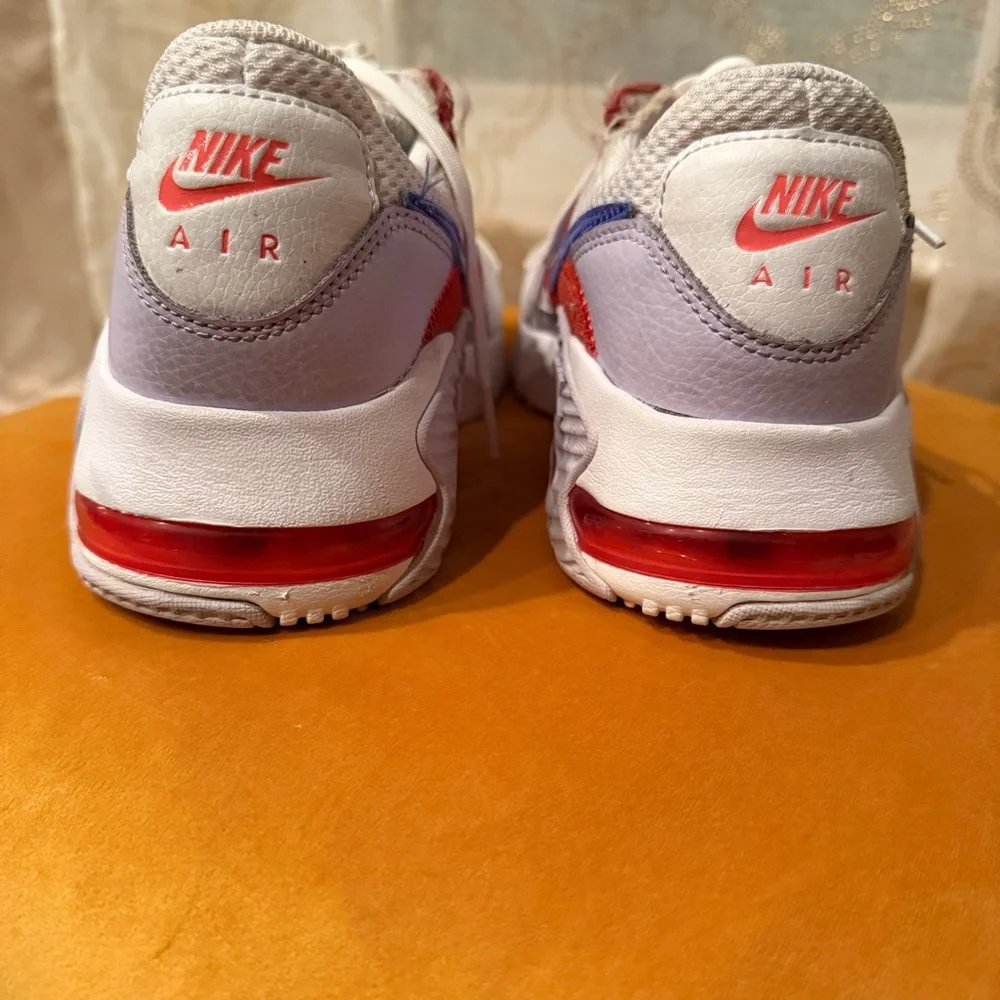 Nike these shoes