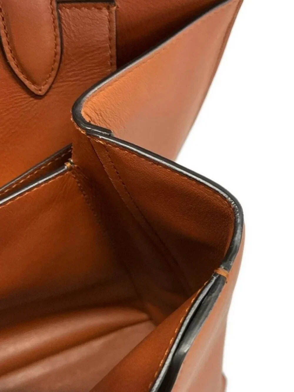 Salvatore Ferragamo Gancini 210400 Brown Leather Handbag