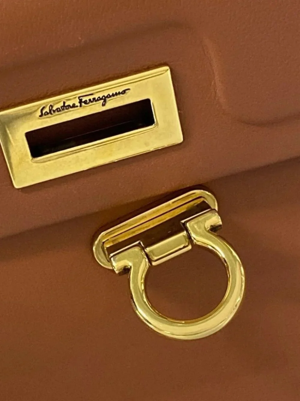 Salvatore Ferragamo Gancini 210400 Brown Leather Handbag