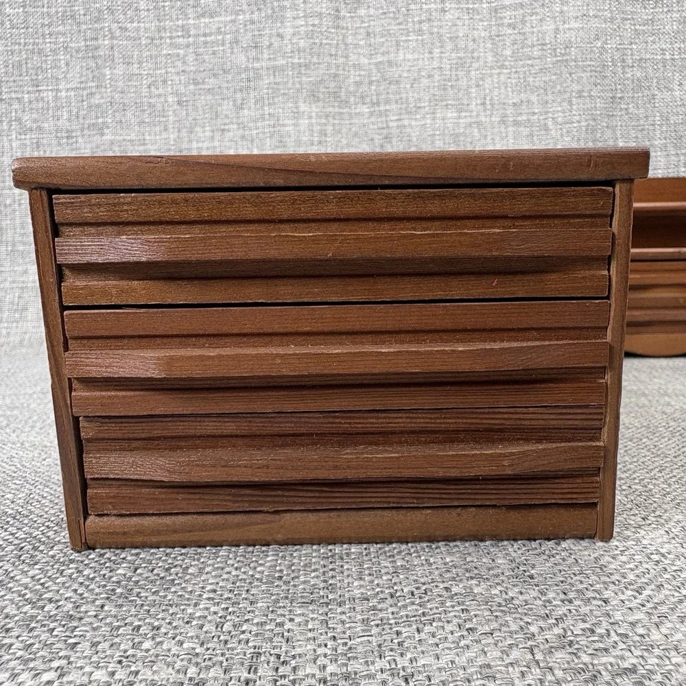 The Unbranded Brand measurements dresser